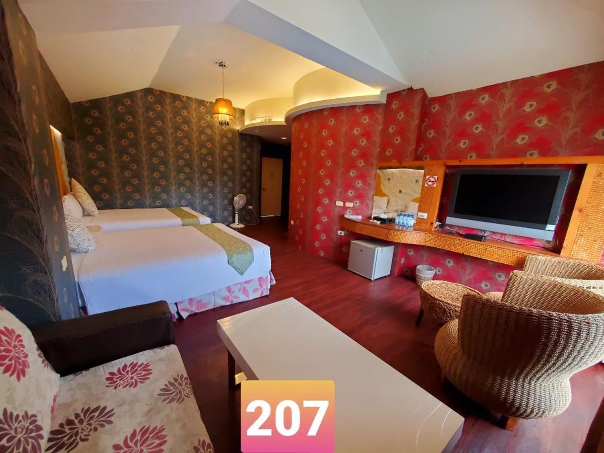 E-Ping Castle Hotel Nanwan Exterior photo
