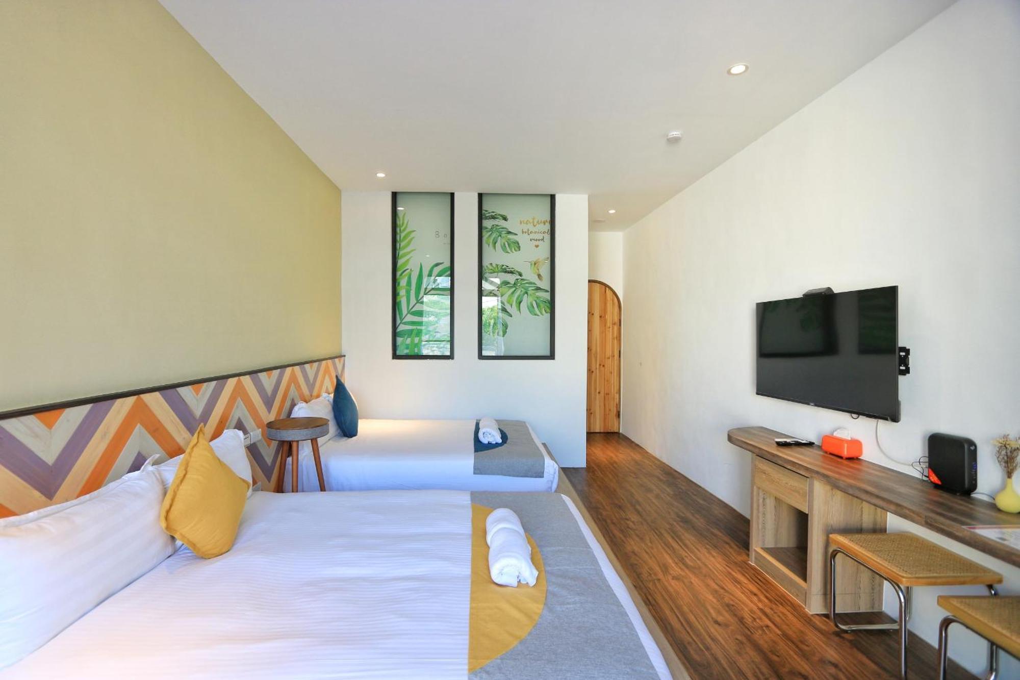 E-Ping Castle Hotel Nanwan Exterior photo