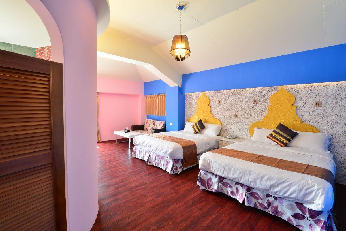 E-Ping Castle Hotel Nanwan Exterior photo
