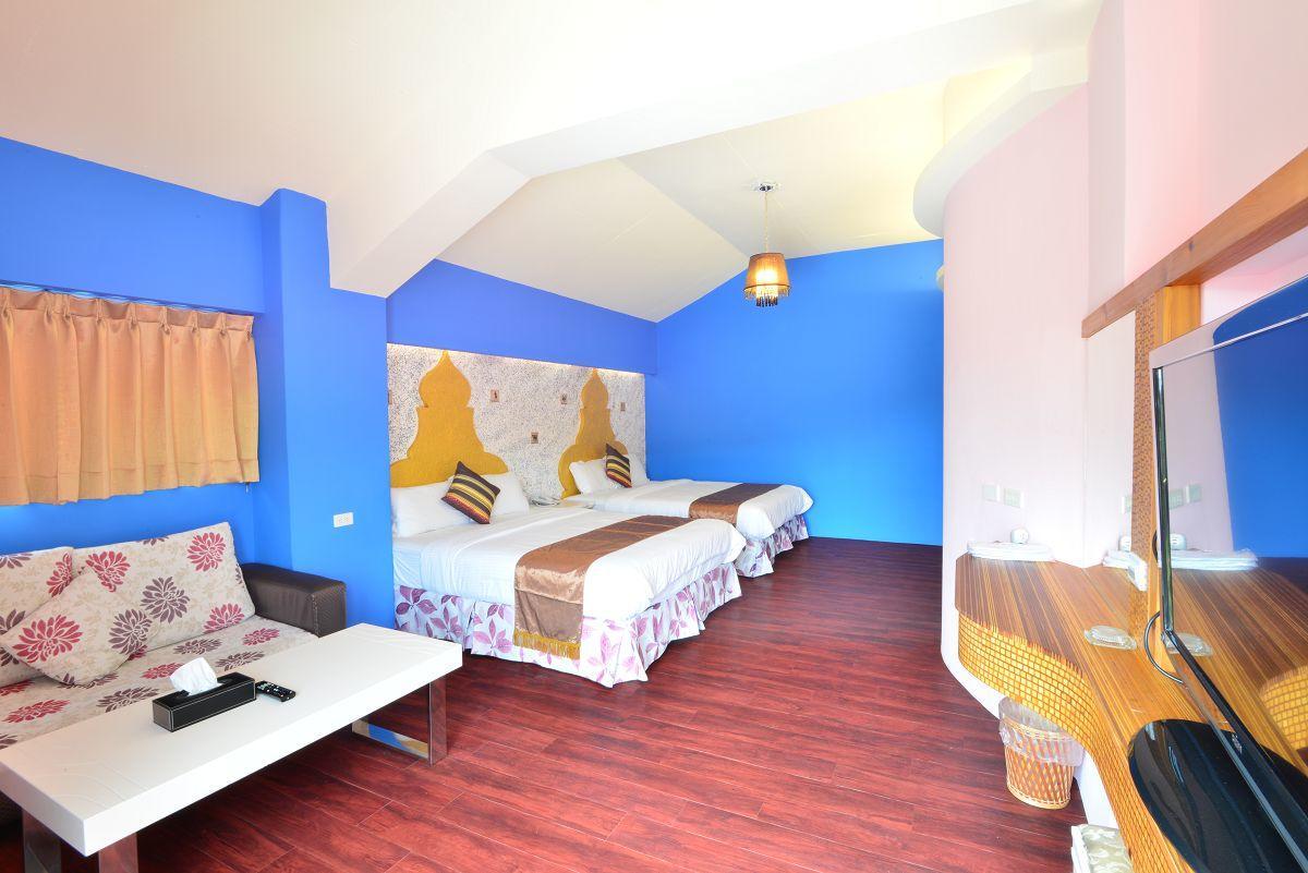 E-Ping Castle Hotel Nanwan Exterior photo
